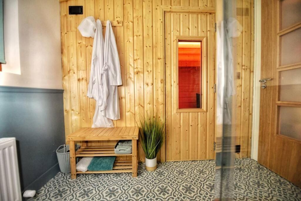 Flanders Loft Luxury Apartment With Sauna Dungiven Екстер'єр фото